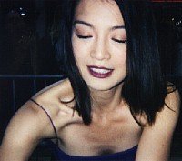 Ming-Na up close
